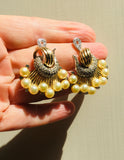 Deco Pearl Wave Earrings