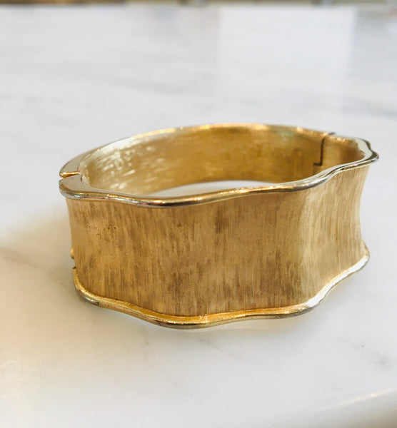 Curve Edge Bracelet