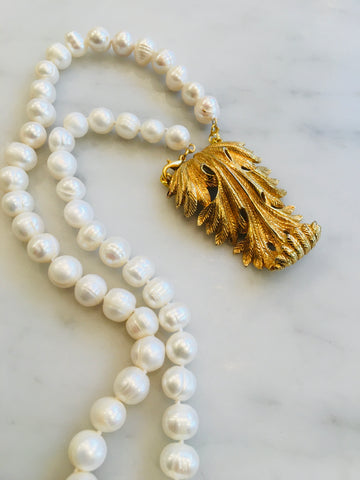 Leaf and Pearls