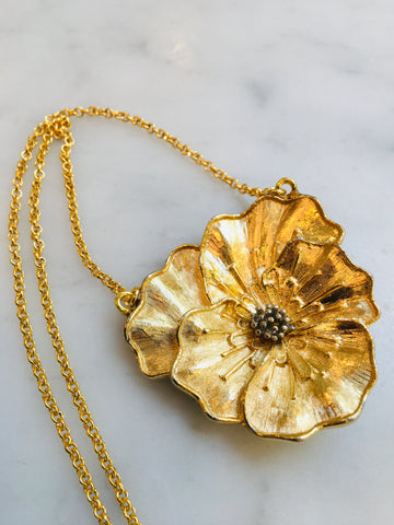 Pansy Necklace