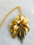 Fringe Flower Necklace Gold