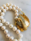 Swan and Pearls
